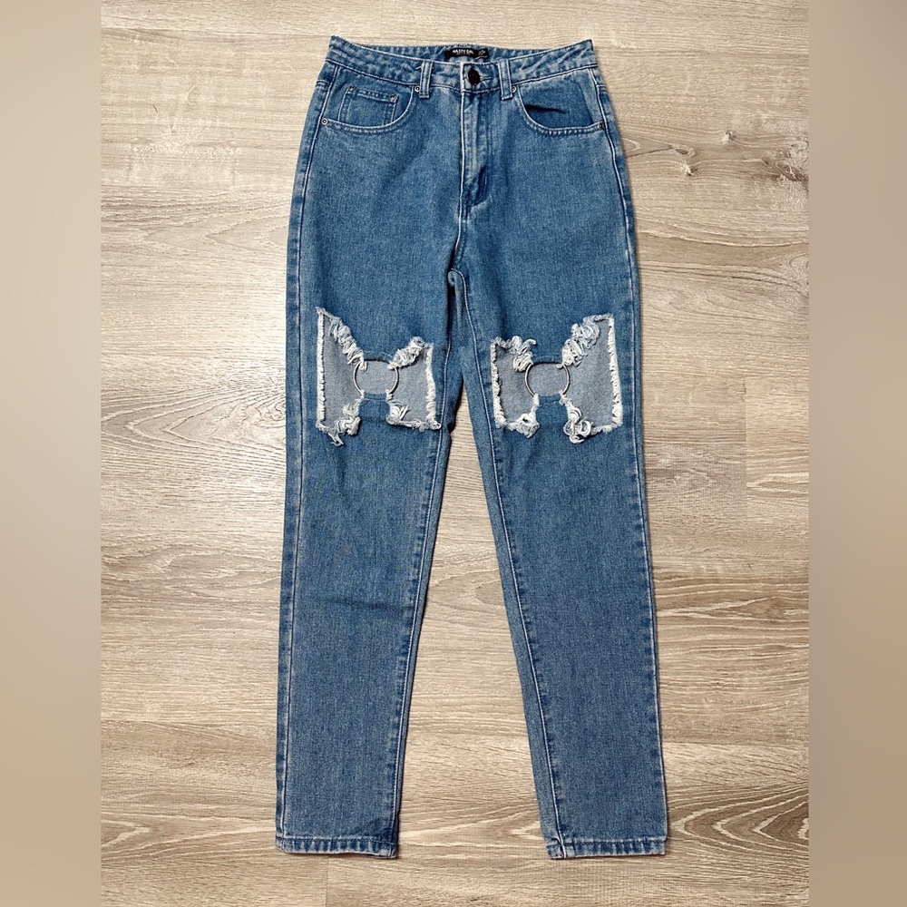 •NASTY GAL• DISTRESSED HOOP JEANS